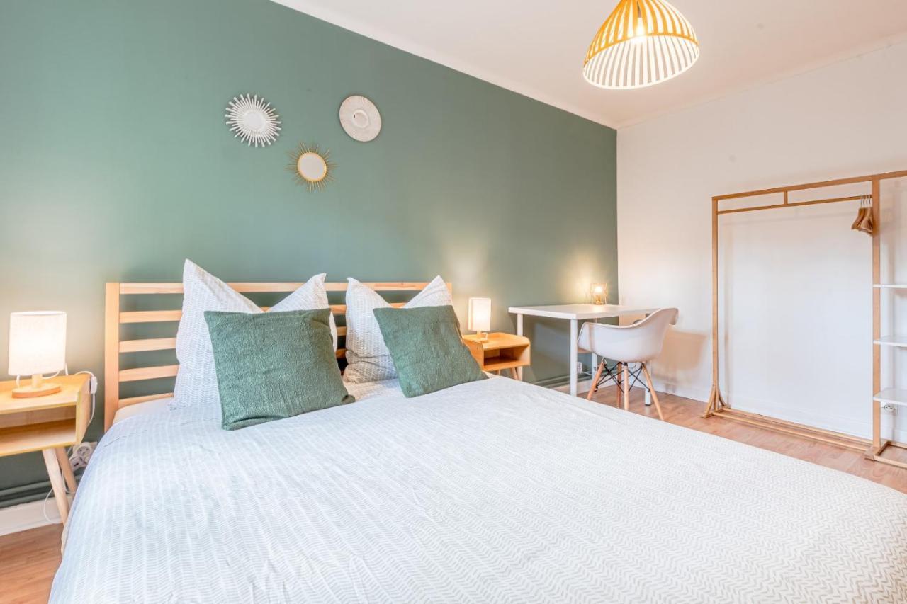 Studio & Appts - 1 A 4 Lits, 1 To 4 Beds - 1 A 7 Pers, 1 To 7 Pax - Confort, Flexibilite Hayange エクステリア 写真
