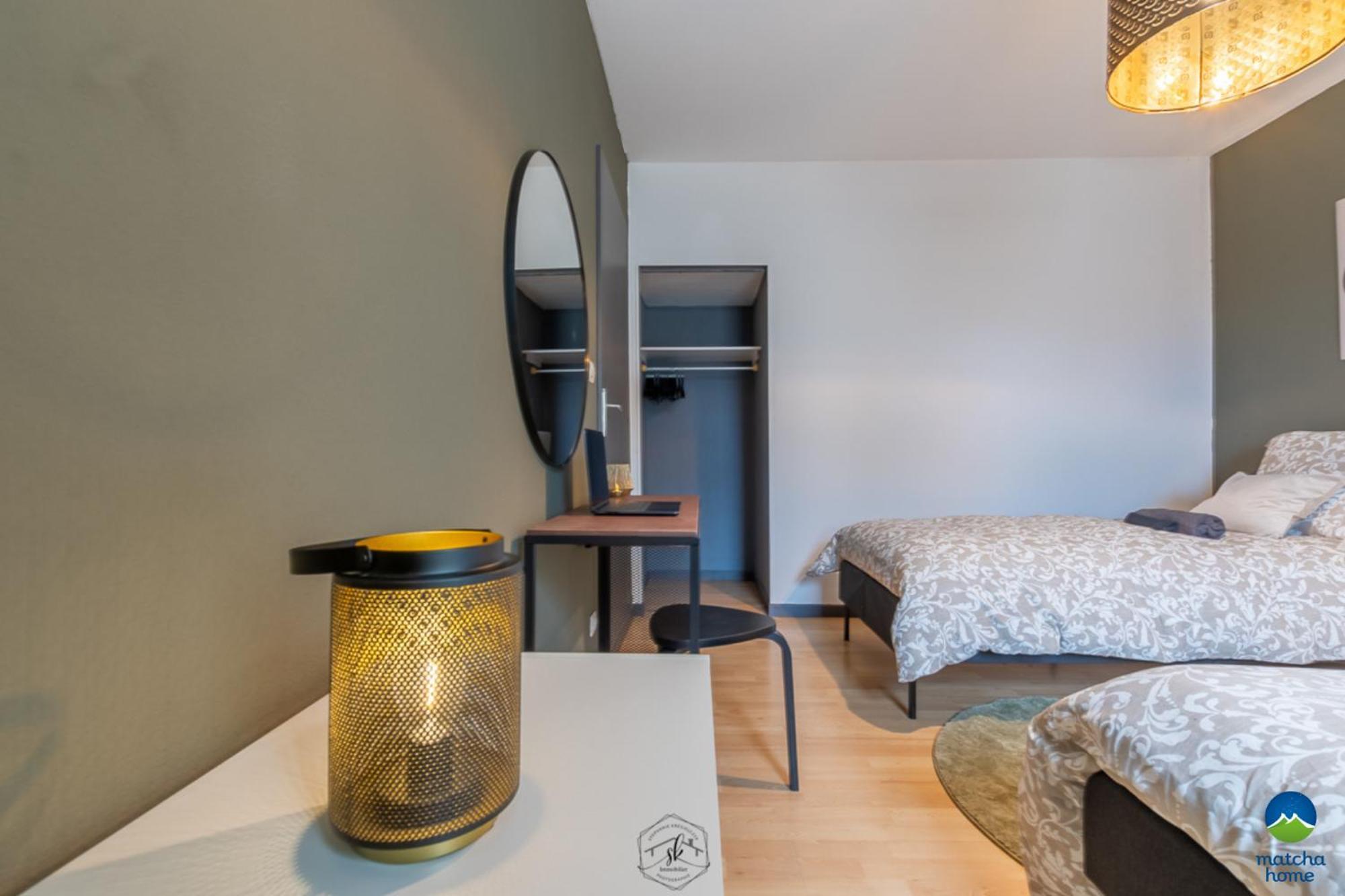 Studio & Appts - 1 A 4 Lits, 1 To 4 Beds - 1 A 7 Pers, 1 To 7 Pax - Confort, Flexibilite Hayange エクステリア 写真